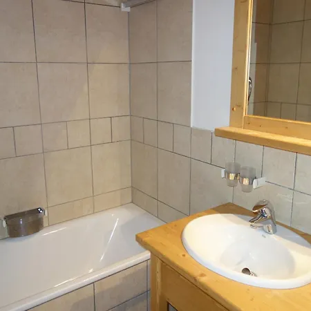 Hilltop With Views فييسوناز