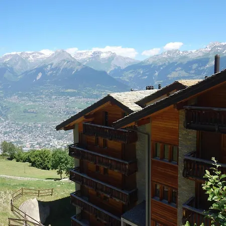 Appartement Hilltop With Views